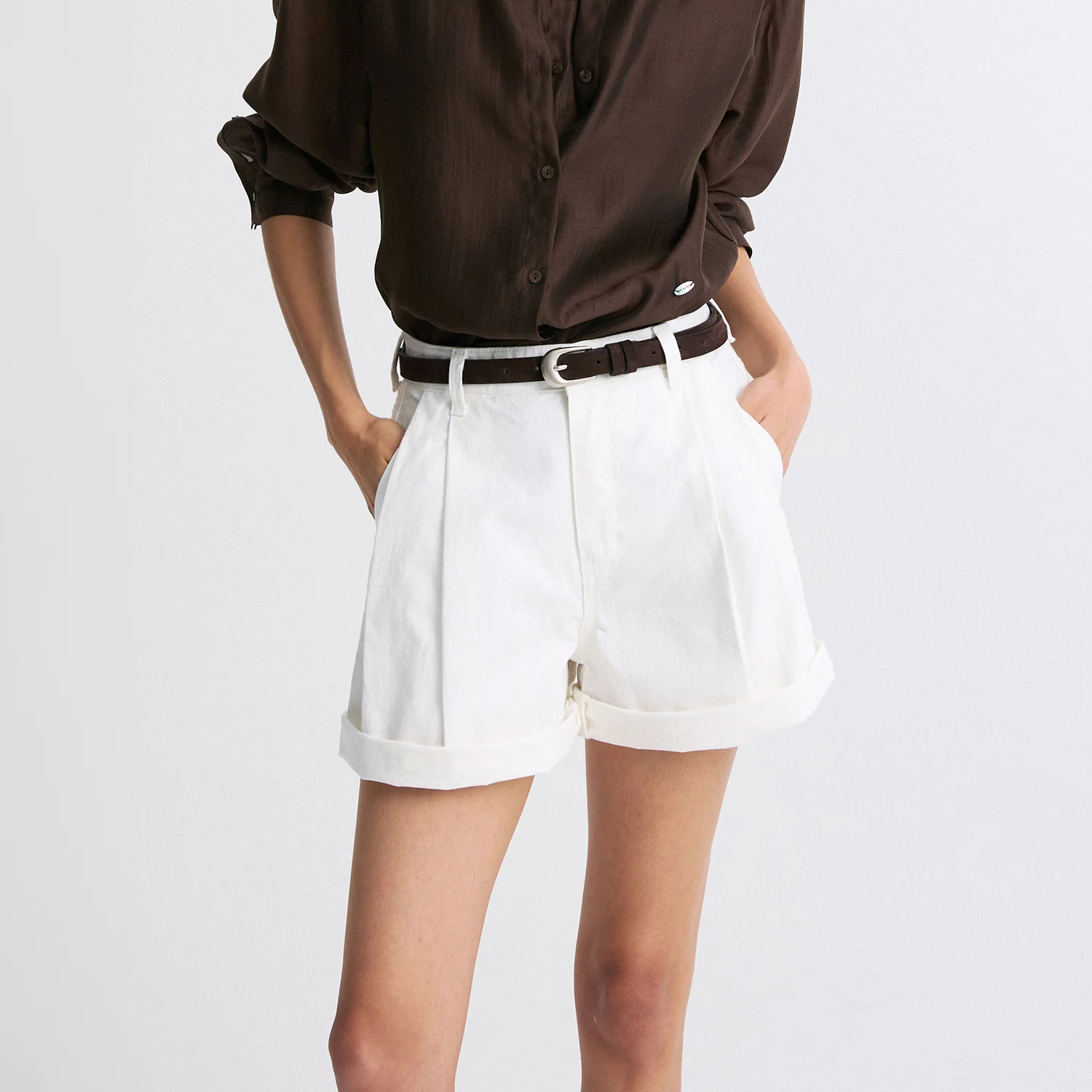 CUFFED DENIM SHORTS WHITE