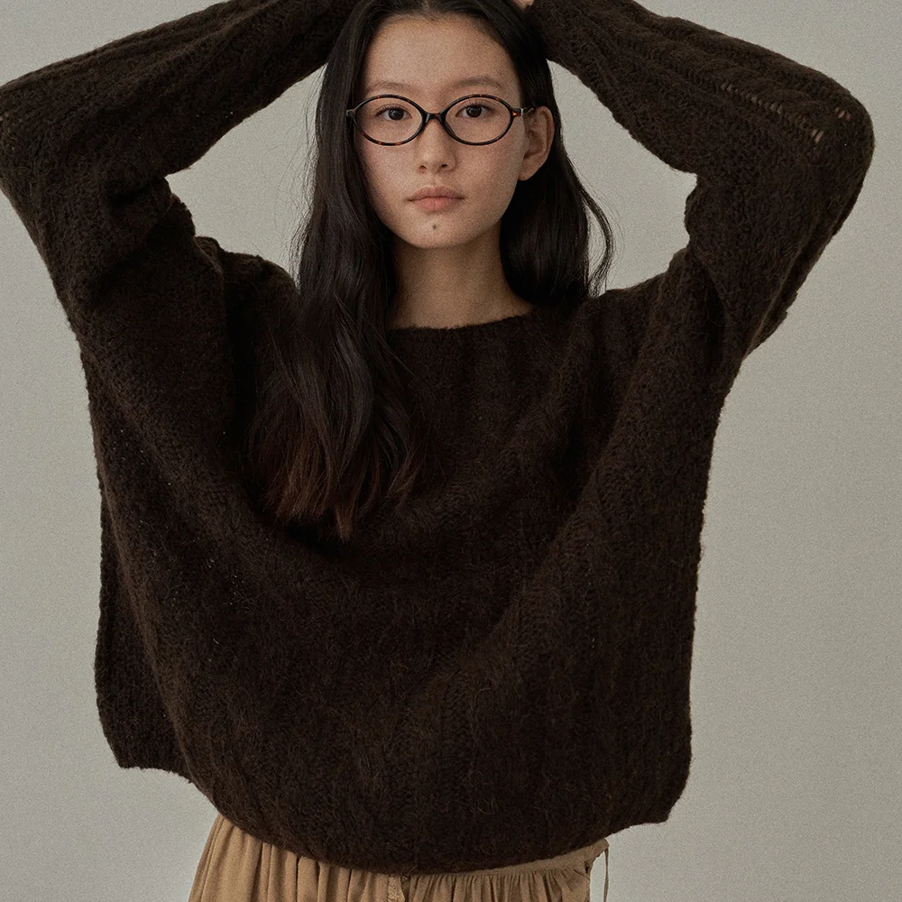Tenu Boat neck cable Knit - brown