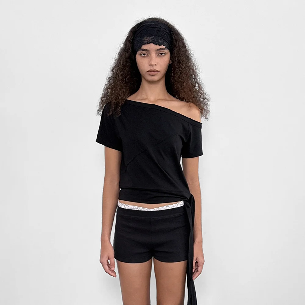 One-Shoulder Strap Tee_Black