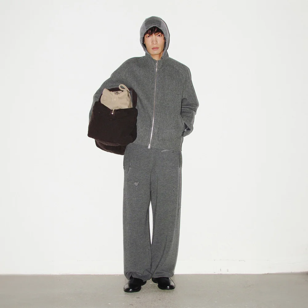 DISTRESSED KNIT WOOL SWEAT PANTS GREY