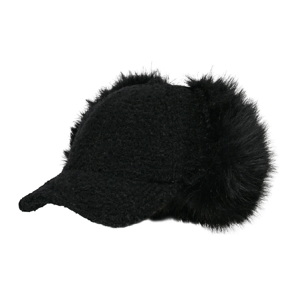 SHAGGY EARFLAP CAP IN BOUCLE BLACK