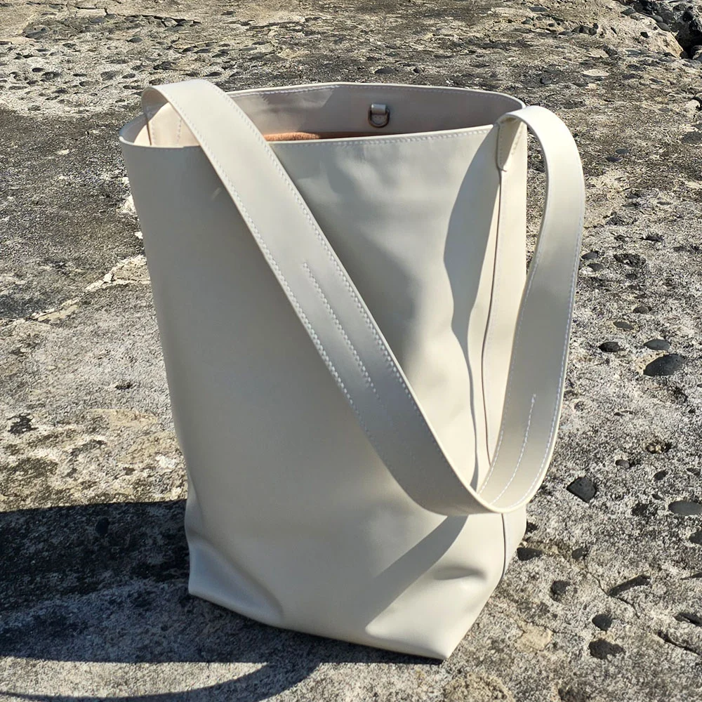 XL Leather Bag - Ecru