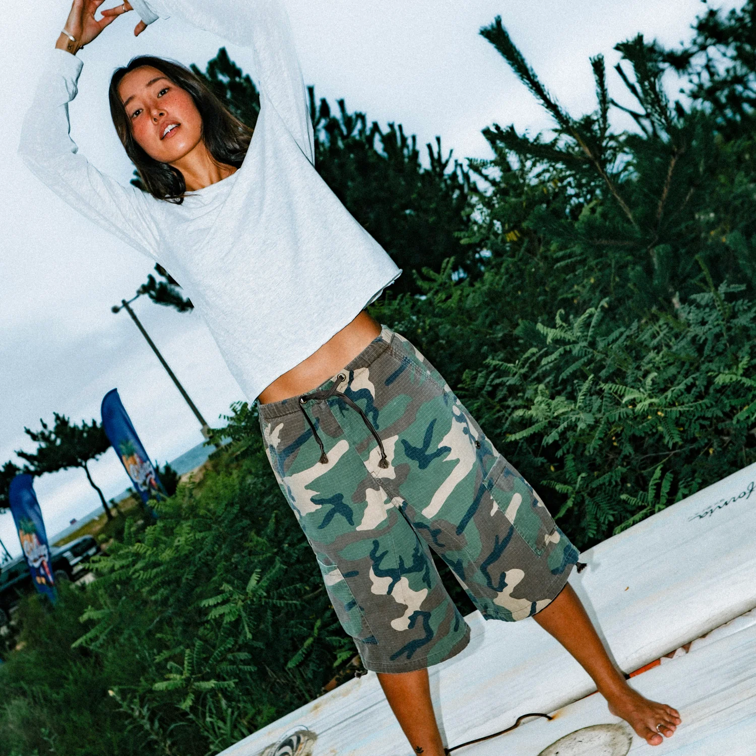 Washed cargo shorts, Camo