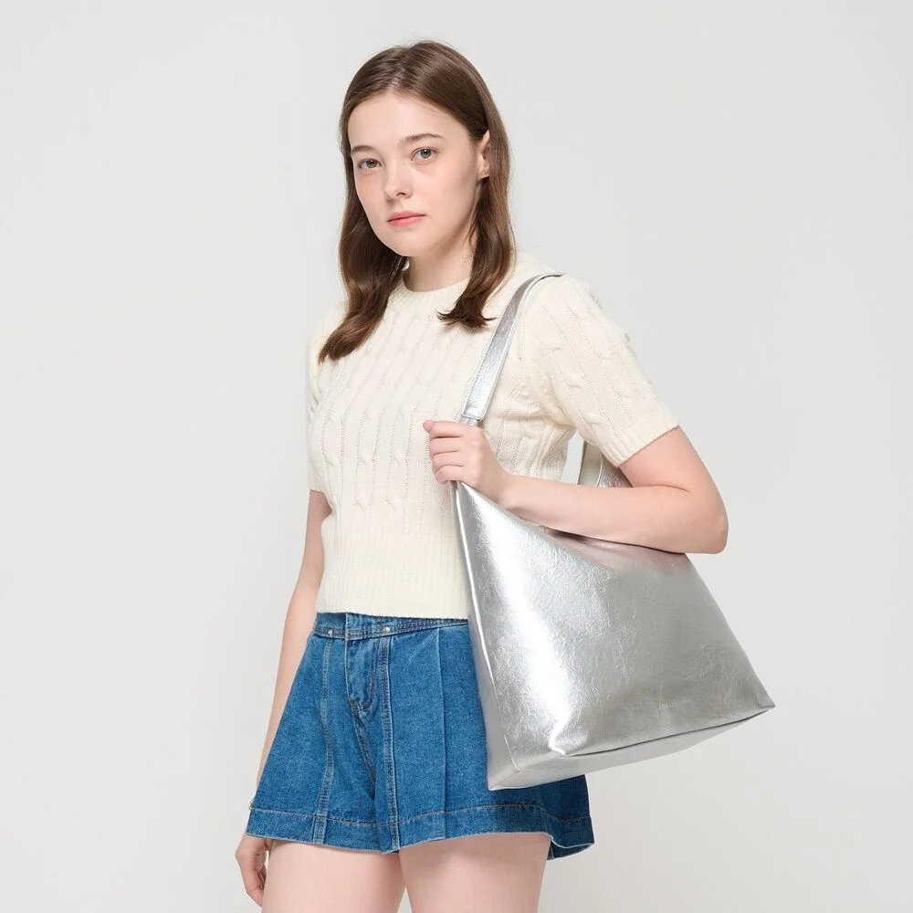 皮革 肩部 Hobo Bag (銀色)