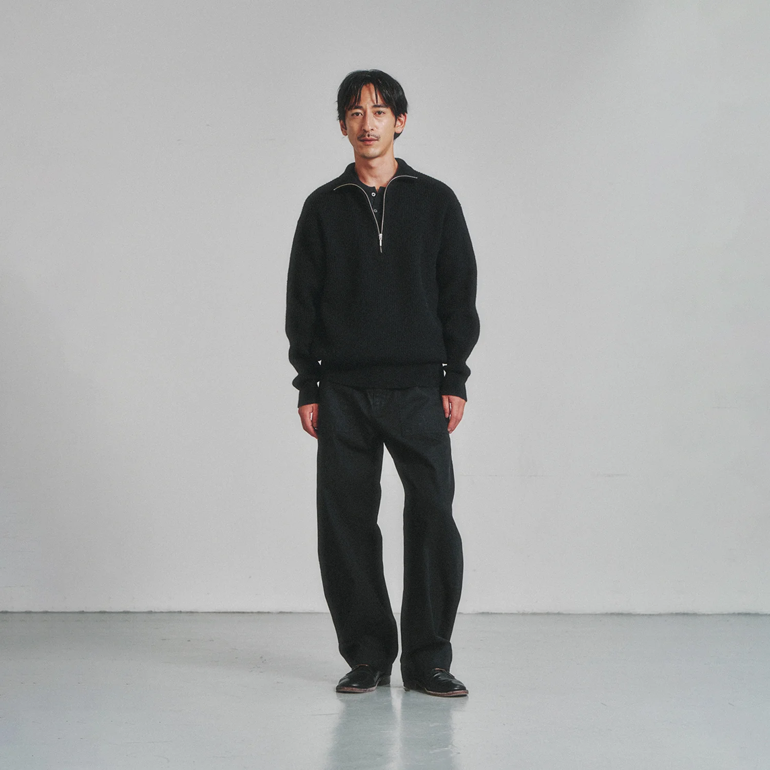 Curved Fatigue Trousers_Black