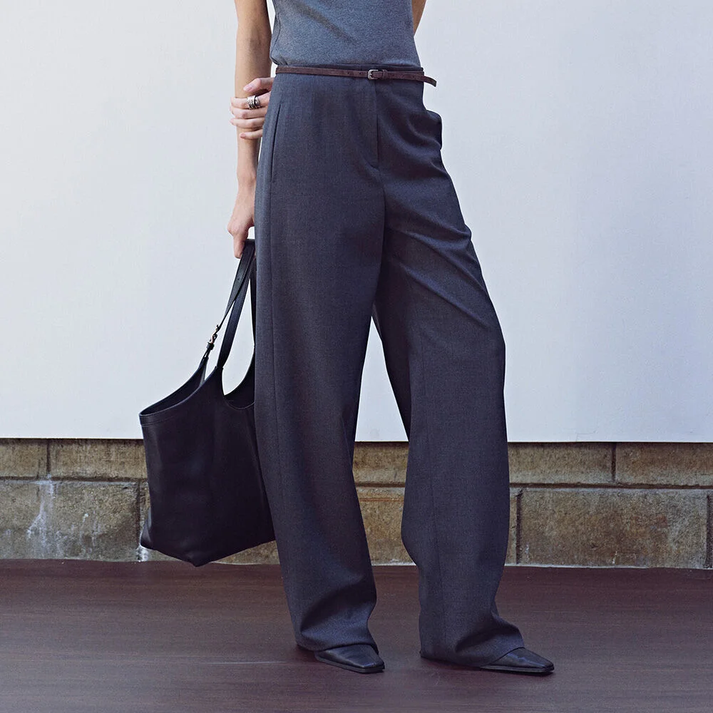 Low-Rise Straight-Fit Pants L113-13