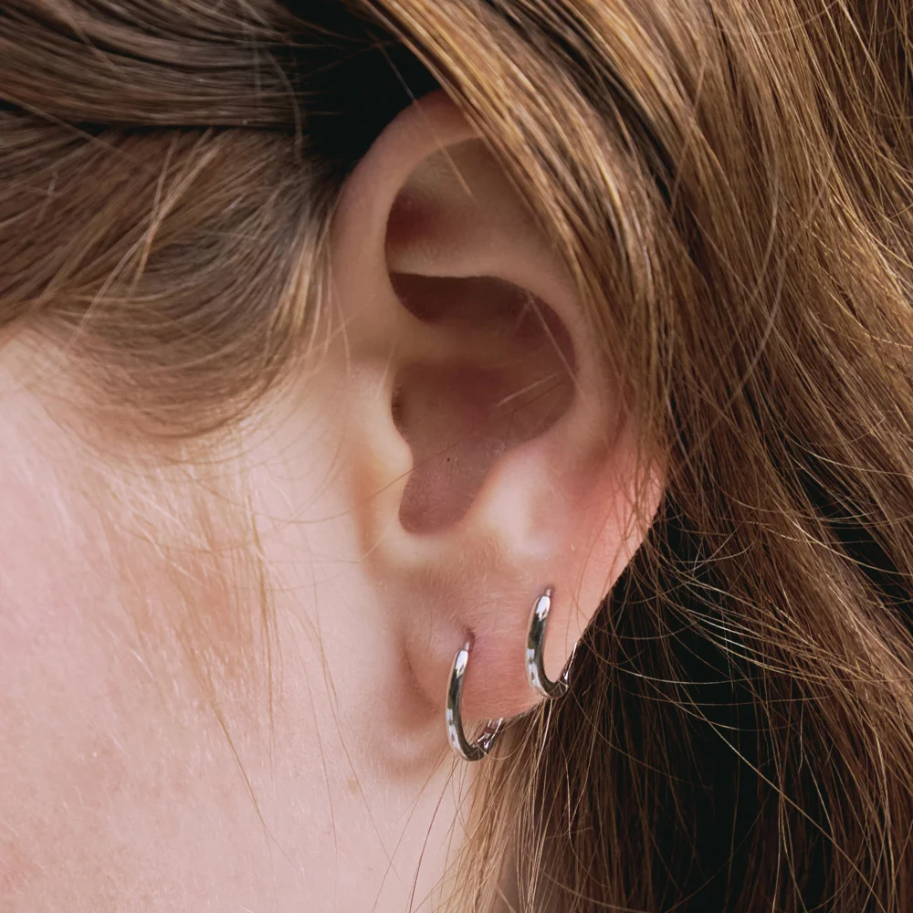 Basic Hoop One-Touch Earrings. STJ-EB1724 (2Size)