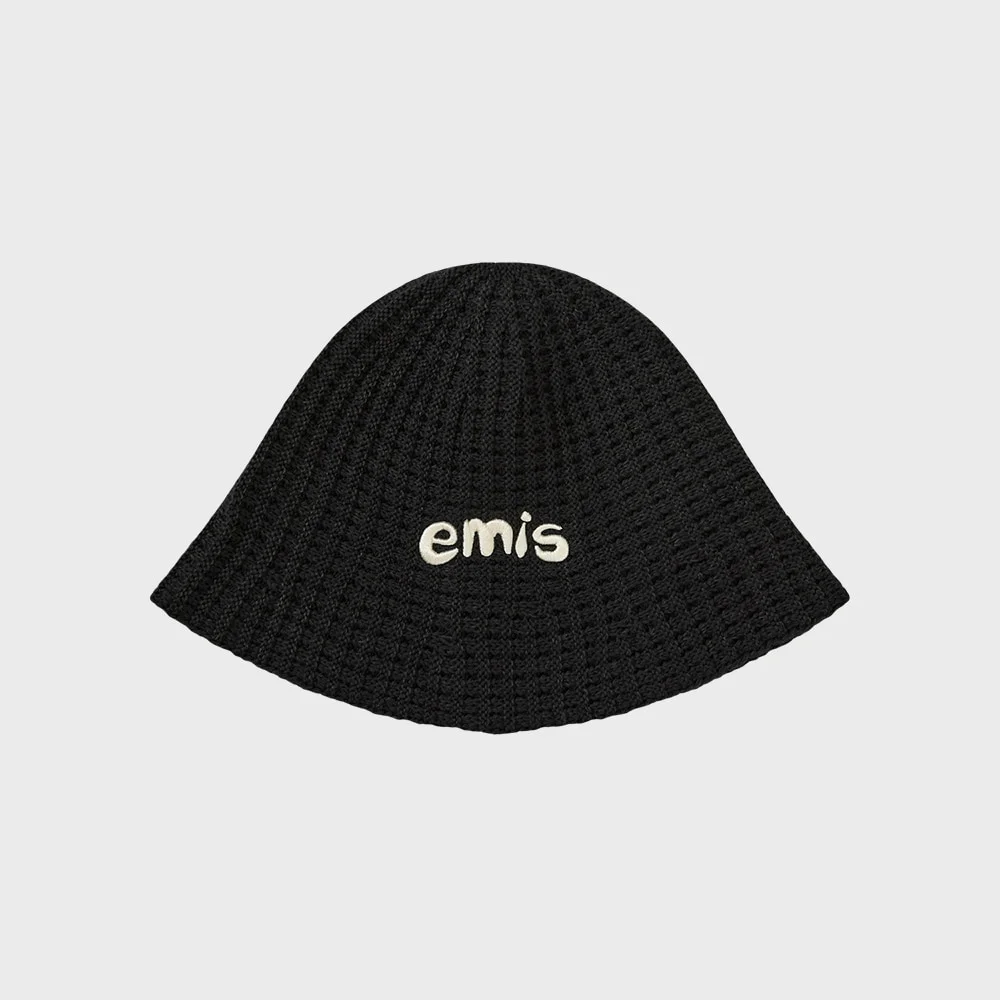 COASTAL WAFFLE KNIT BUCKET HAT-BLACK