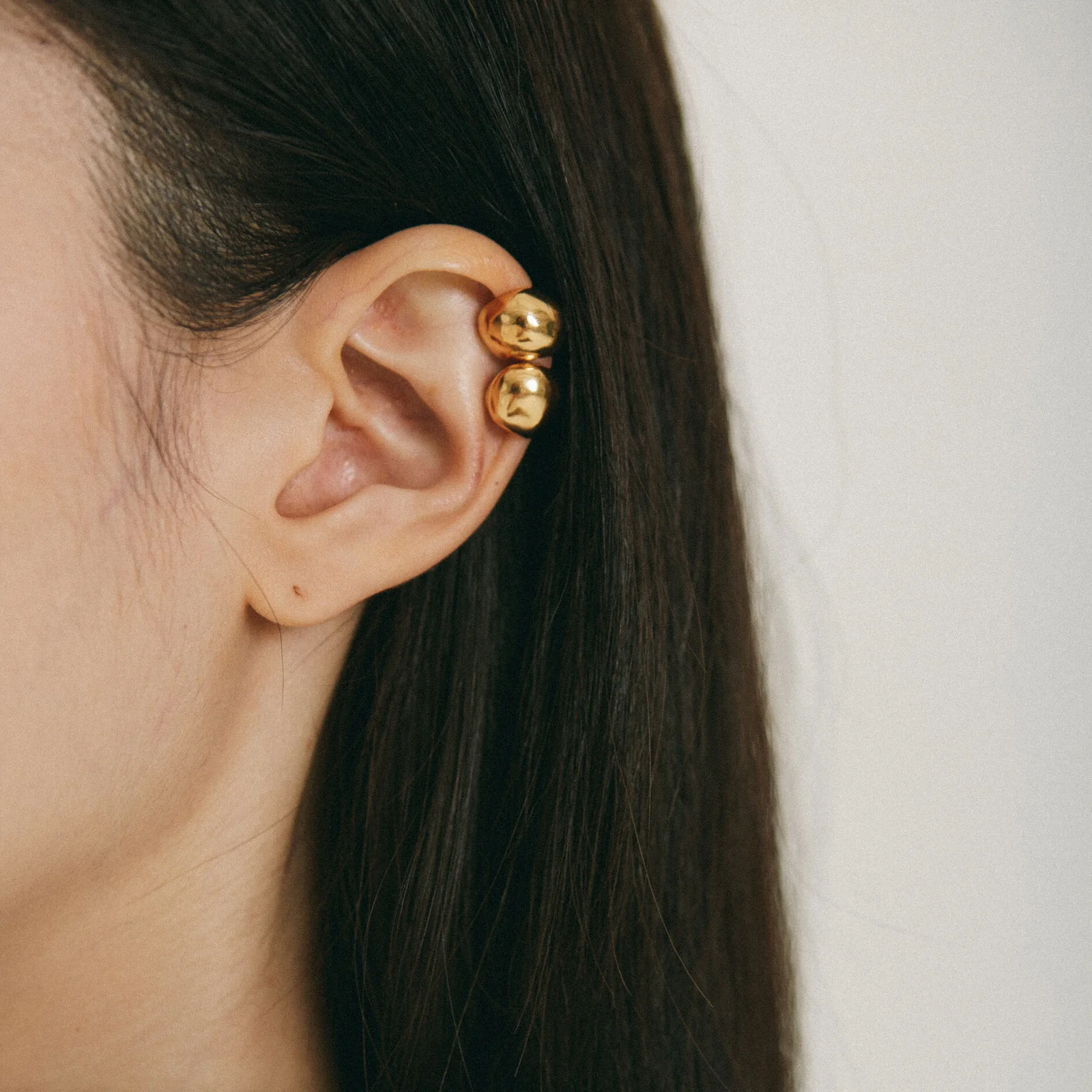 PIE EAR CUFF / Gold