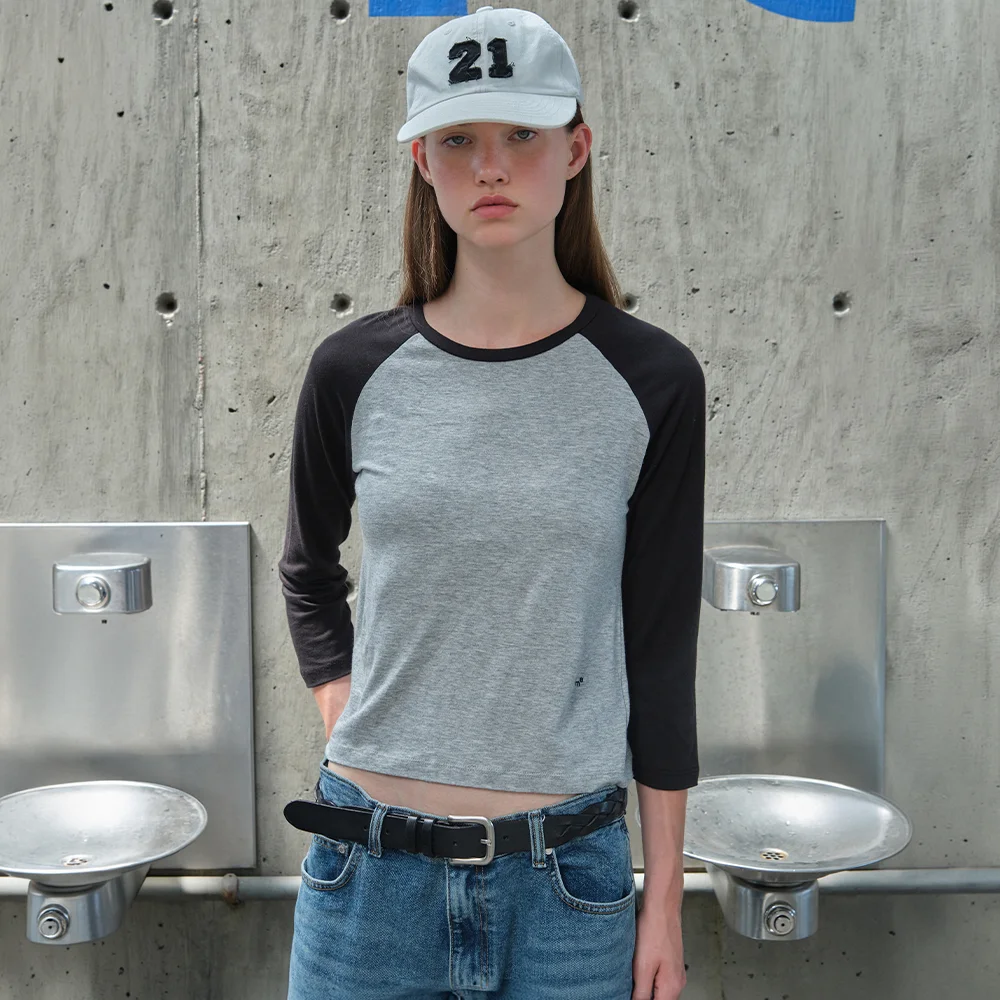 Moti Raglan Top - Grey(Black)