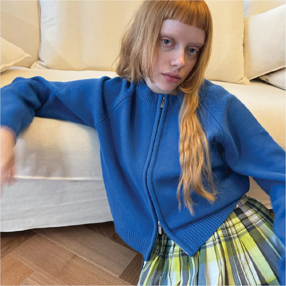 wool knit zipup_blue