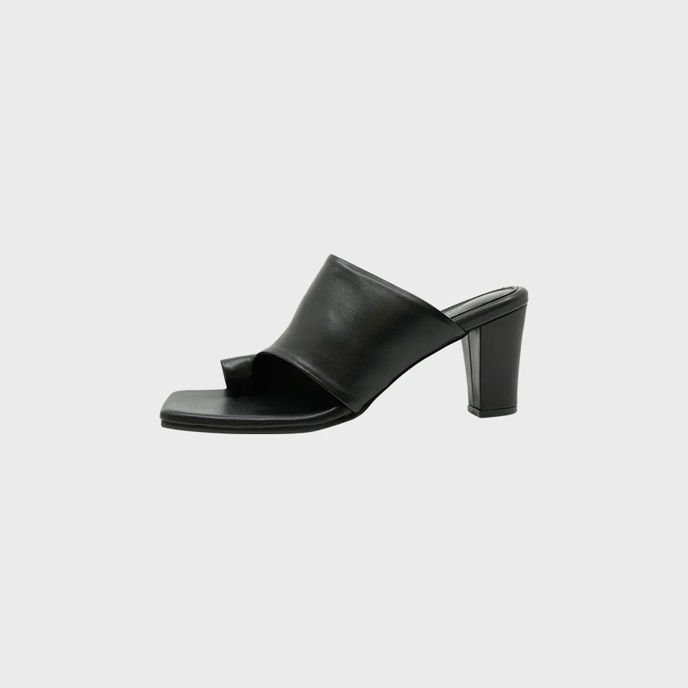 TIA SANDALS