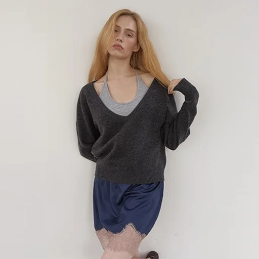 PURE WOOL DEEP V KNIT (CHARCOAL)