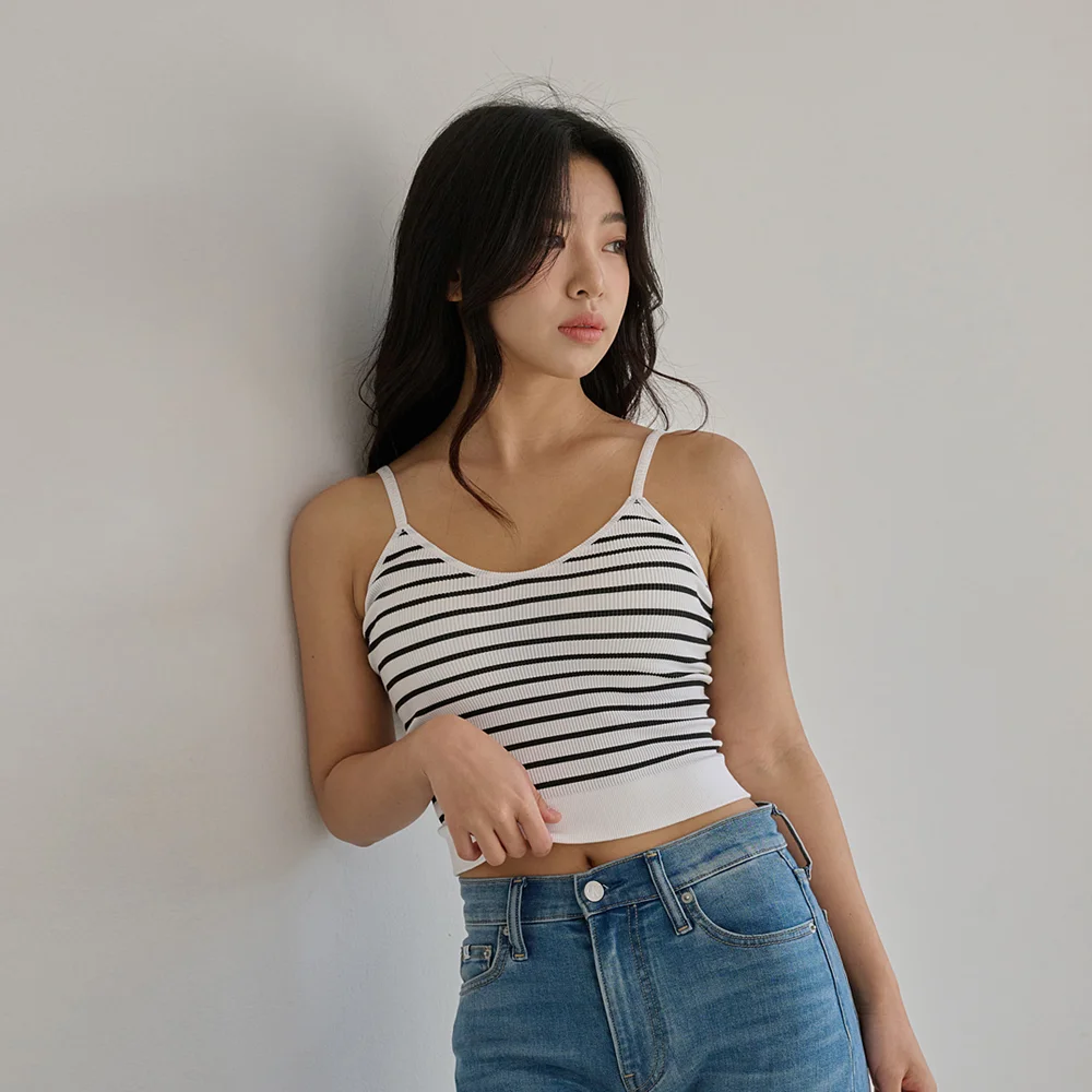 Joy 羅紋 短版 內衣背心 細肩帶背心 (一體式墊)