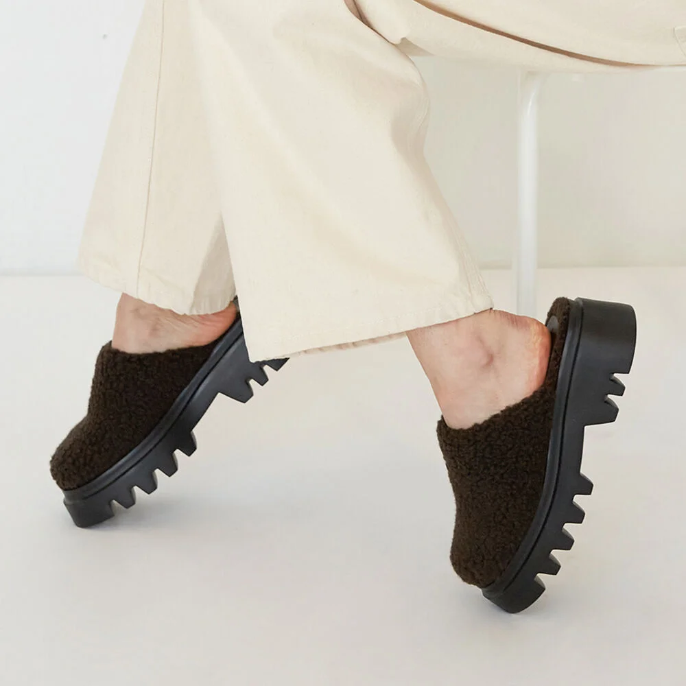 Lucas Shearling Mules Brown