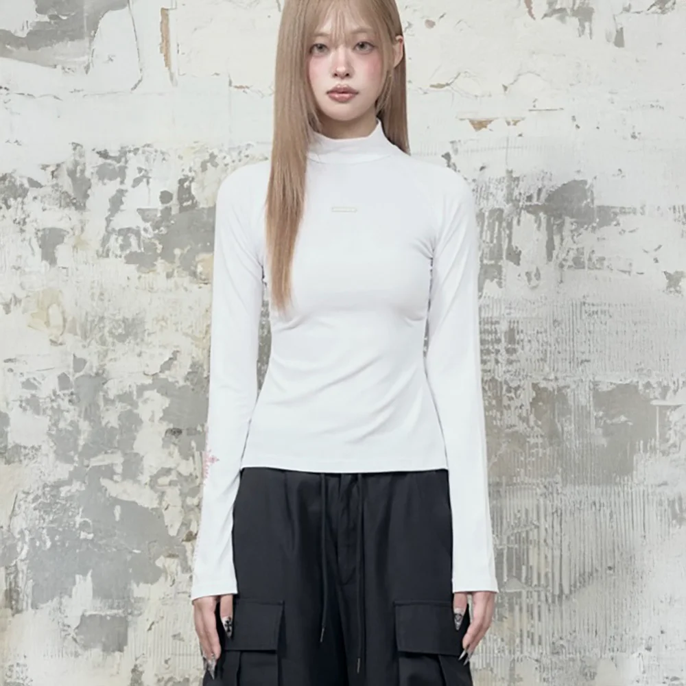 High Neck Lettering Long Sleeve (White)
