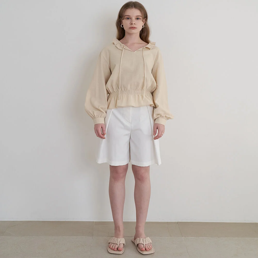 Flare Shorts (White)