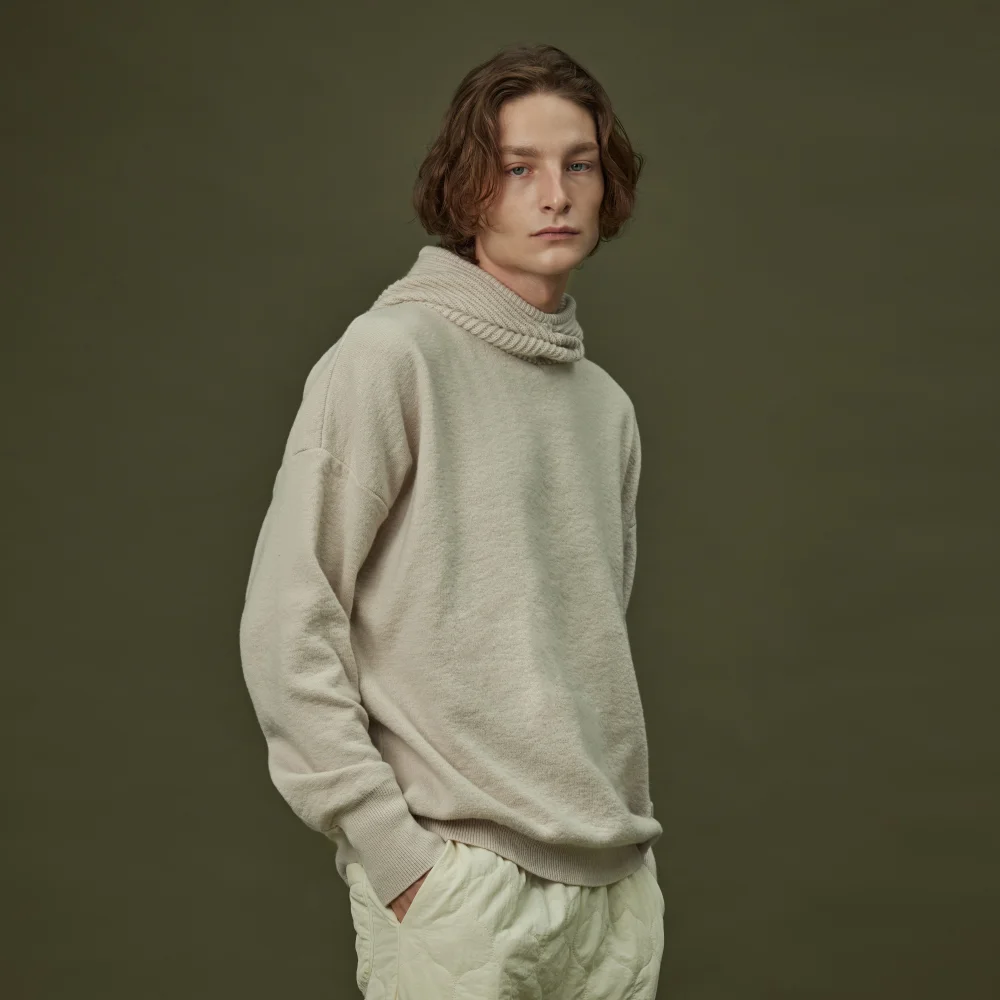 HOODIE KNIT_milktea (men)