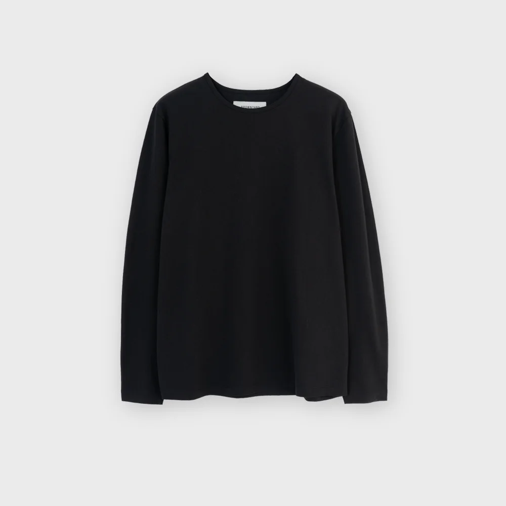 Essential Long Sleeve, Black