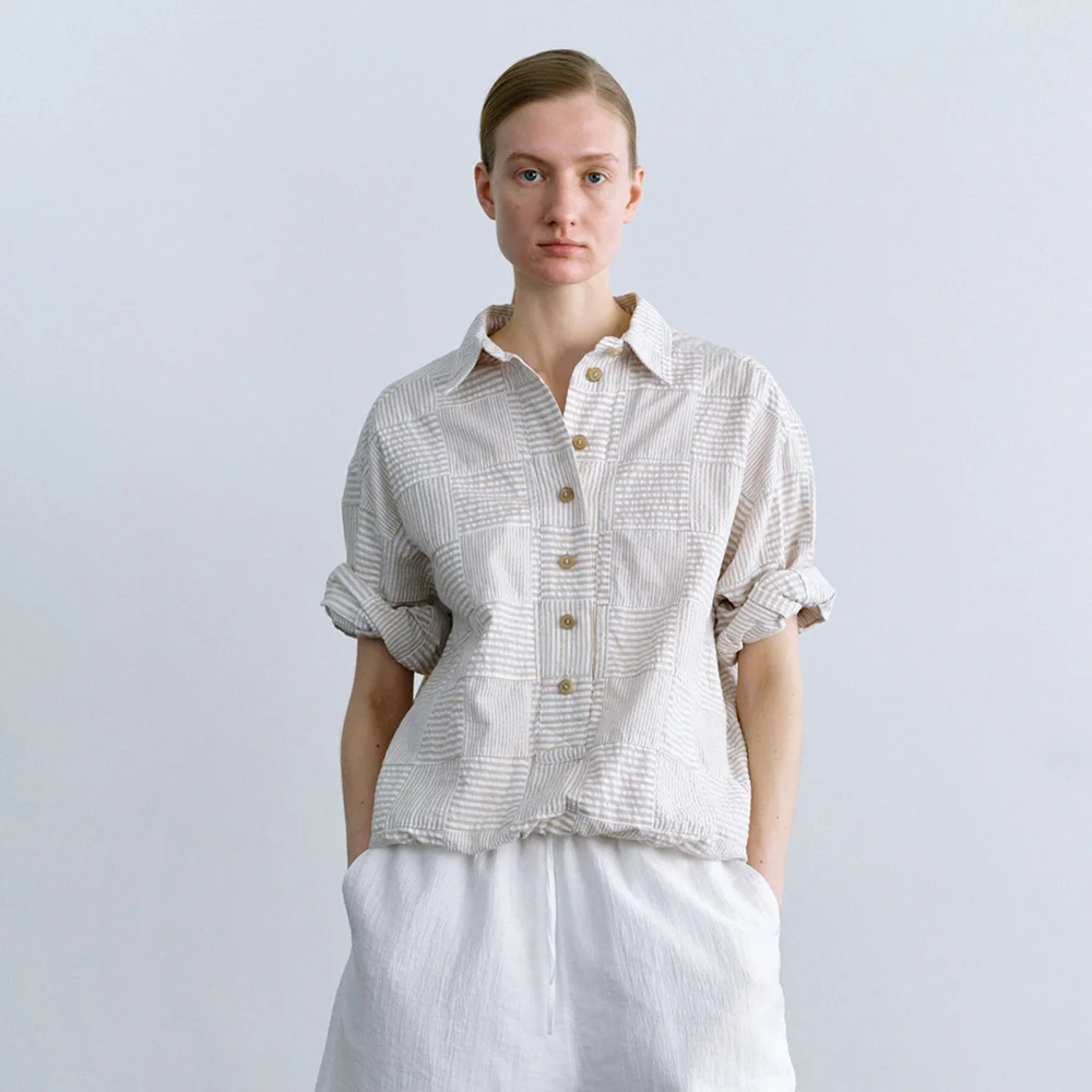 Patchwork Henley Shirt in Light Beige