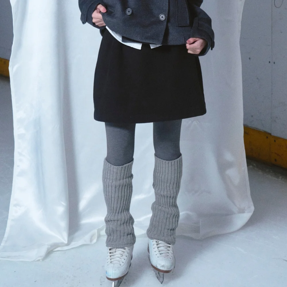Semi Balloon Skirt Black
