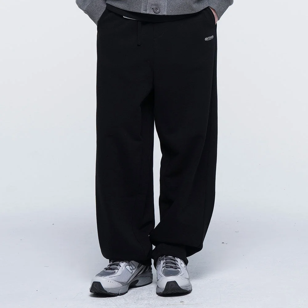 WIDE CURVED SWEAT PANTS (BLACK)