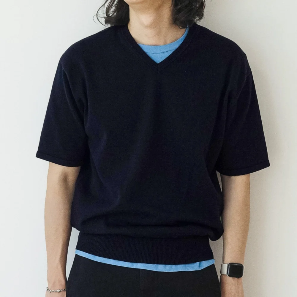 AMBIENT V-NECK HALF KNIT