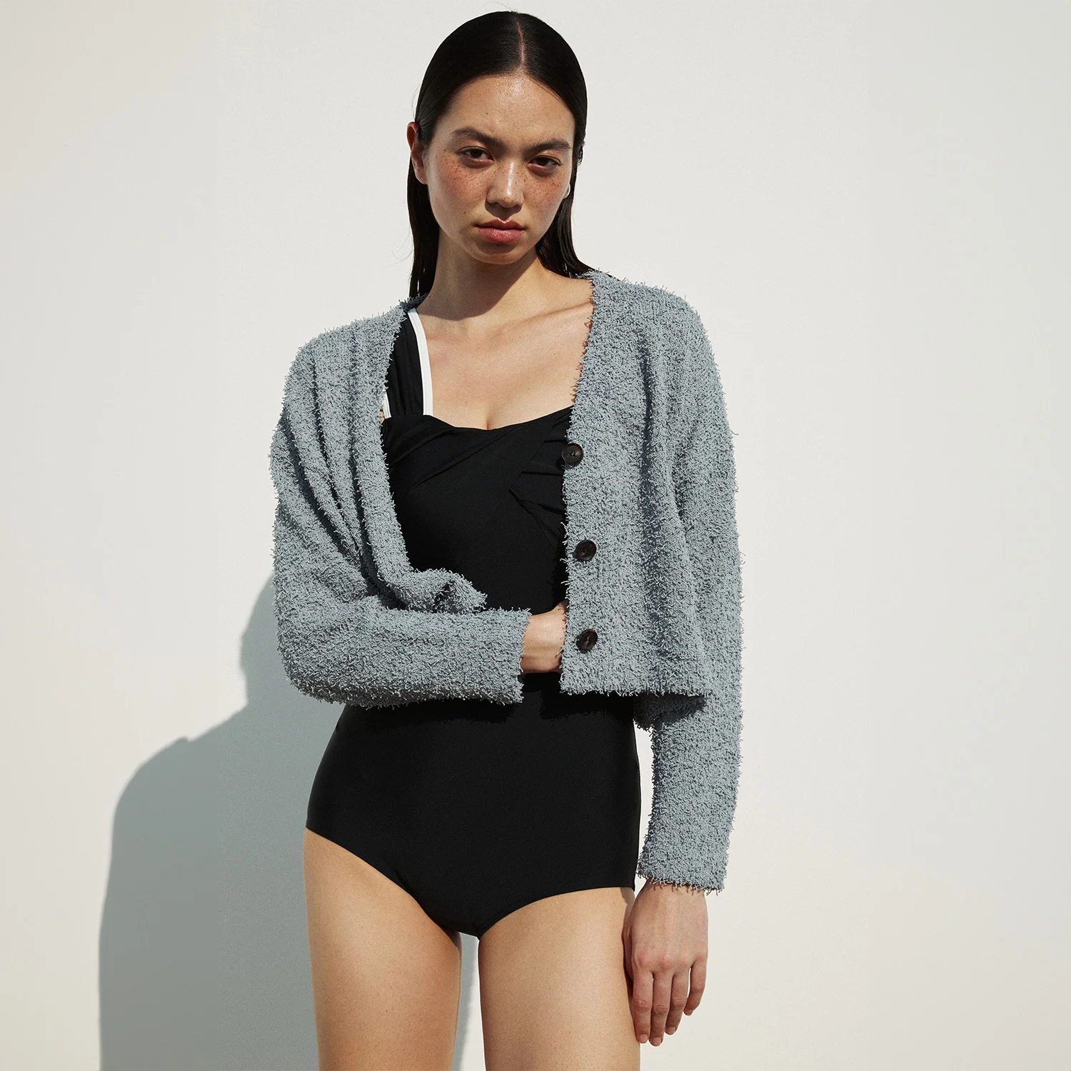 BUTTON DOWN FUZZY KNIT CARDIGAN BLUE GRAY