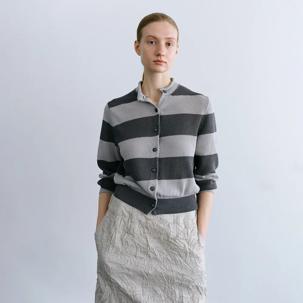 Cannoli Stripe Cardigan in Gray