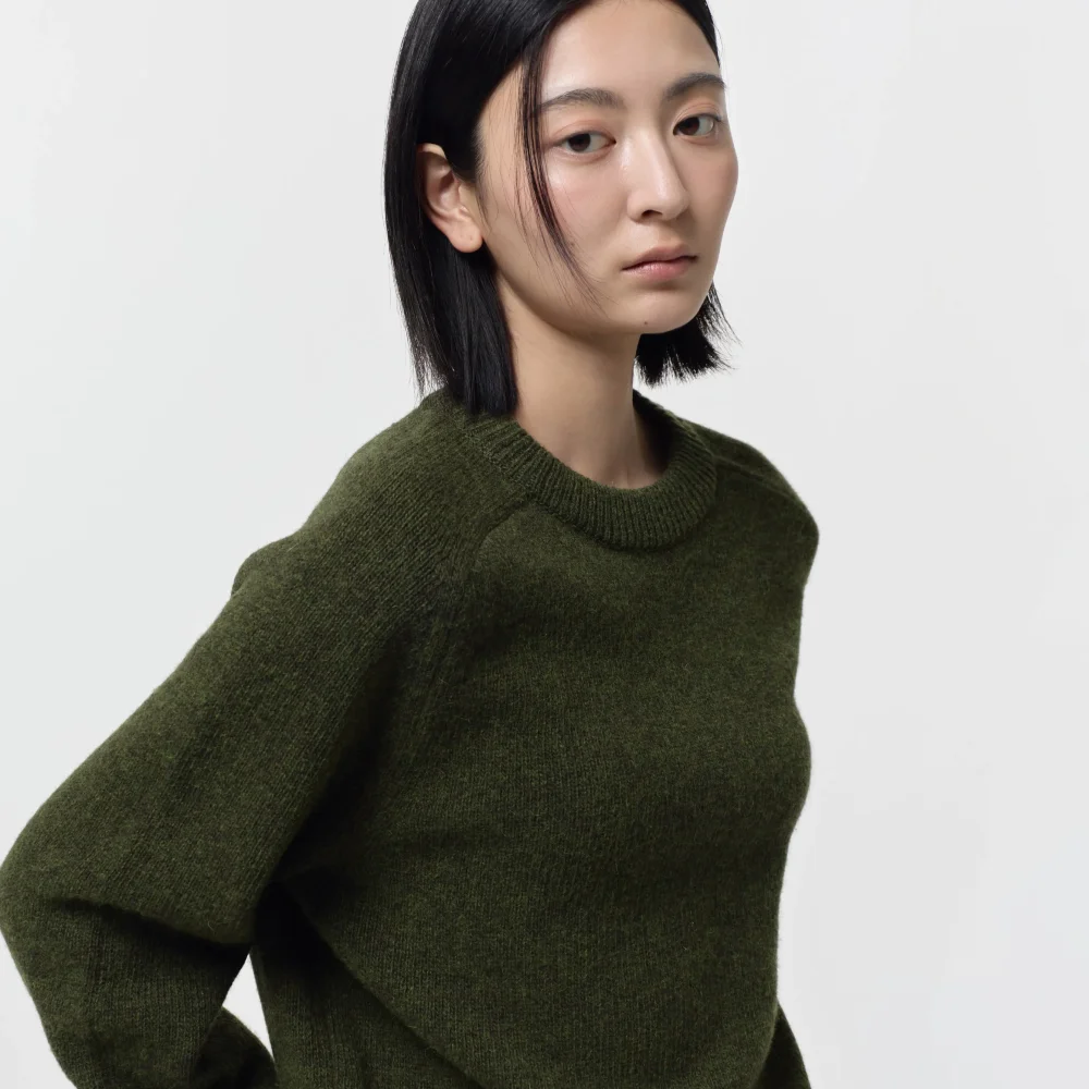 WOOL CREW NECK KNIT / KHAKI