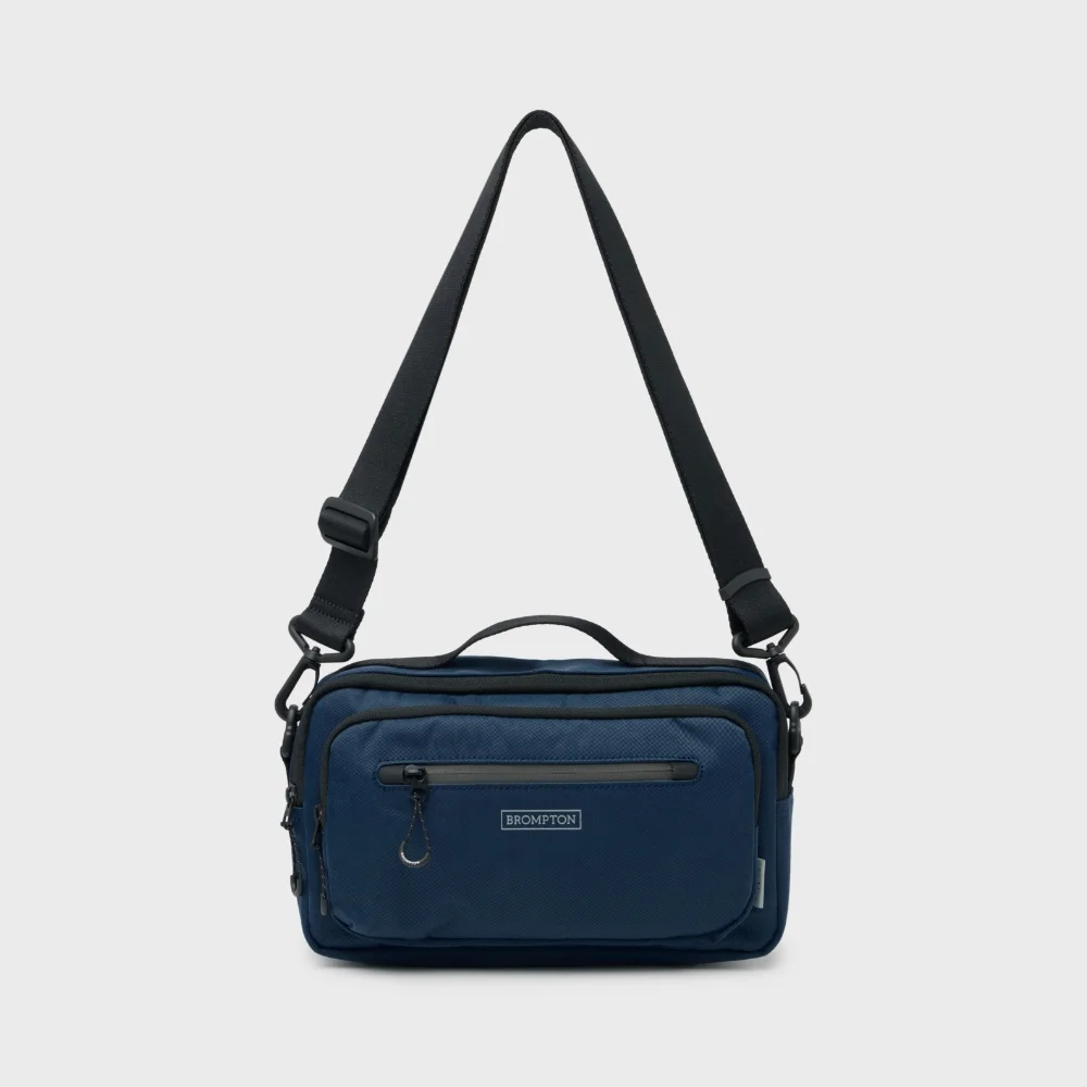 REFLECTIVE CROSS BAG - D/NAVY (P255ACR103)