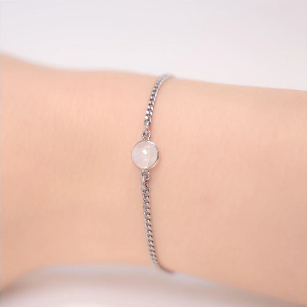 HR 74B_Round Moonstone Bracelet (Silver 925)