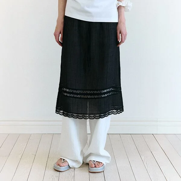 LACE LAYERED LONG SKIRT BLACK
