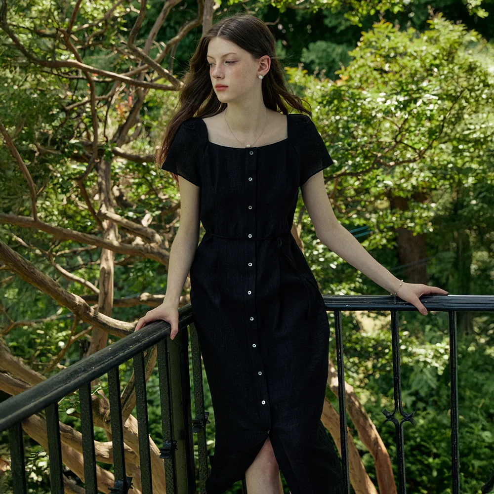 Square neck slim long dress - black