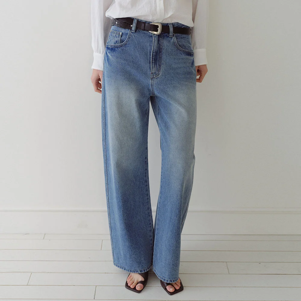 CURVED BRUSH WASH DENIM PANTS - BLUE
