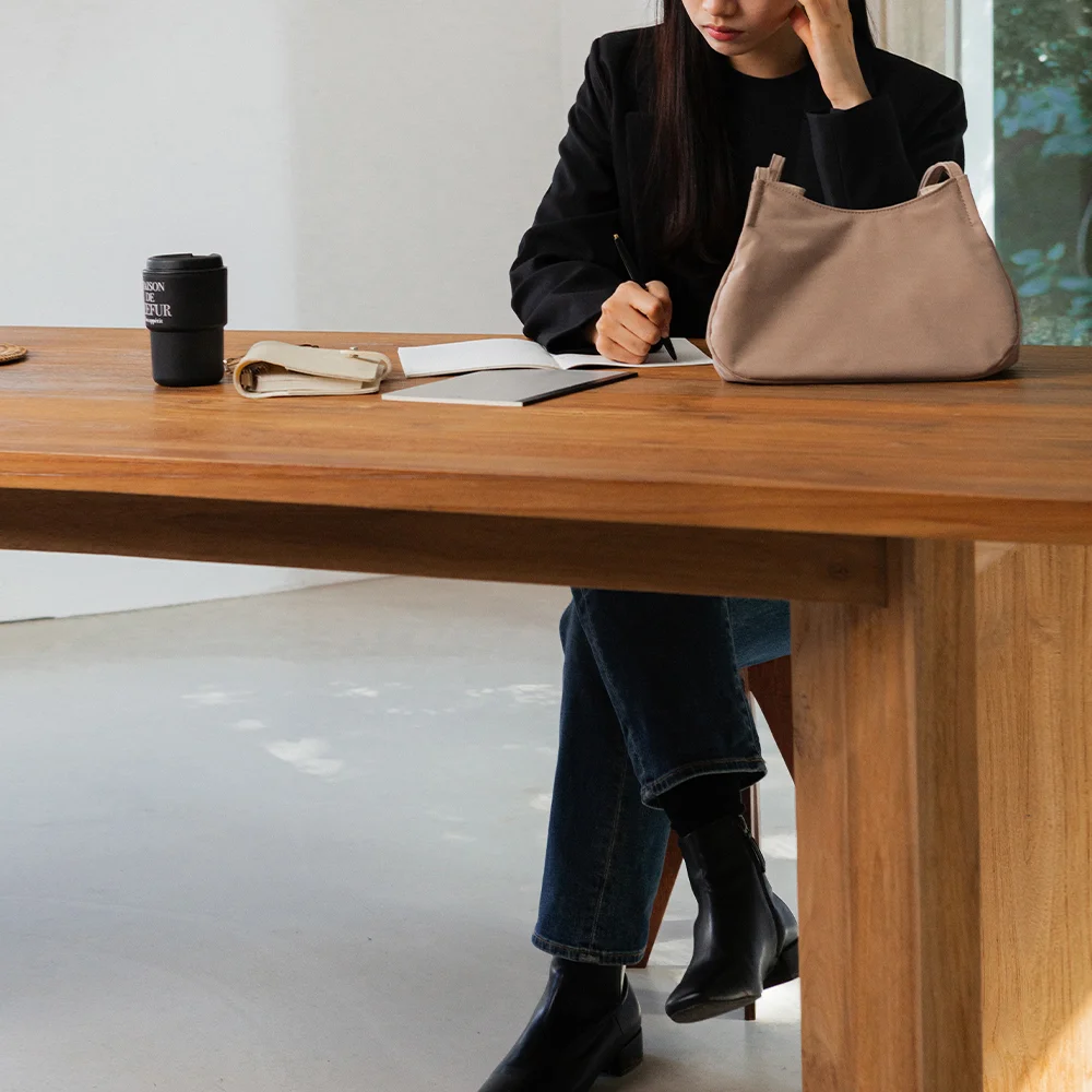 HOBO NEAT BAG _ TENCEL (Vintage Beige) Hobo 針織袋 _ 天絲