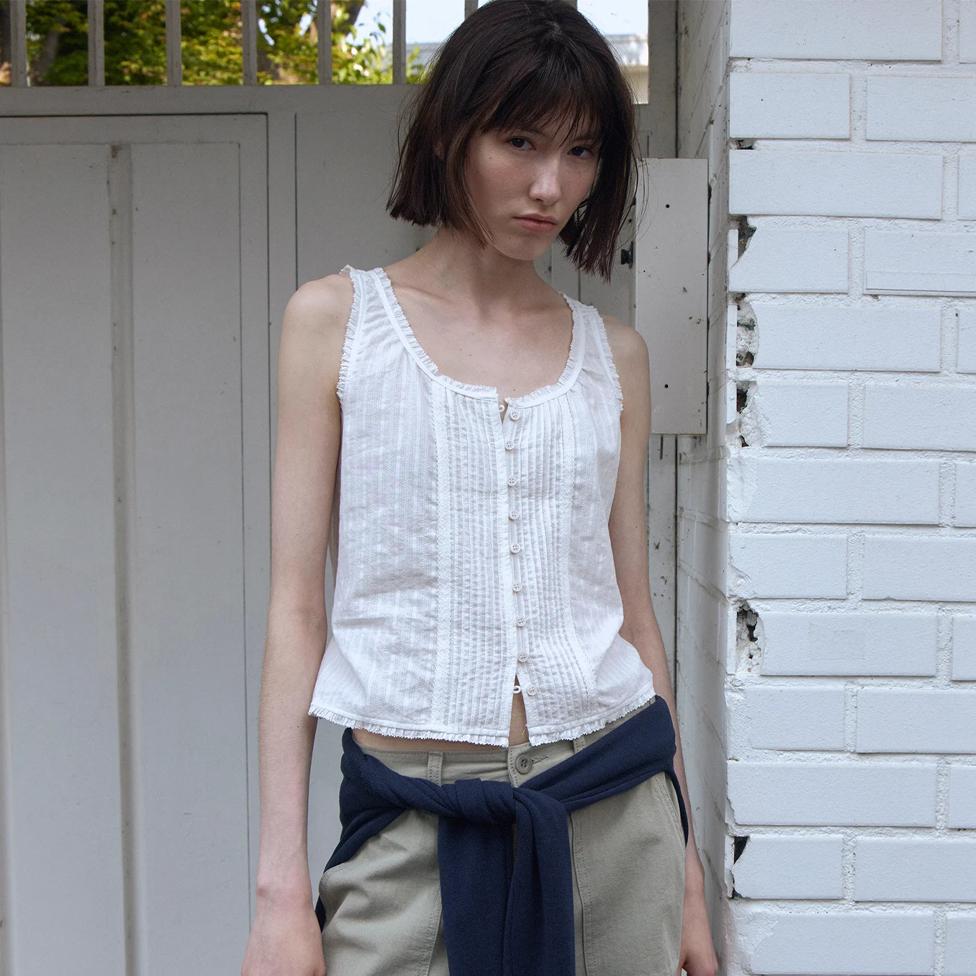 Bunny lace blouse (ivory)