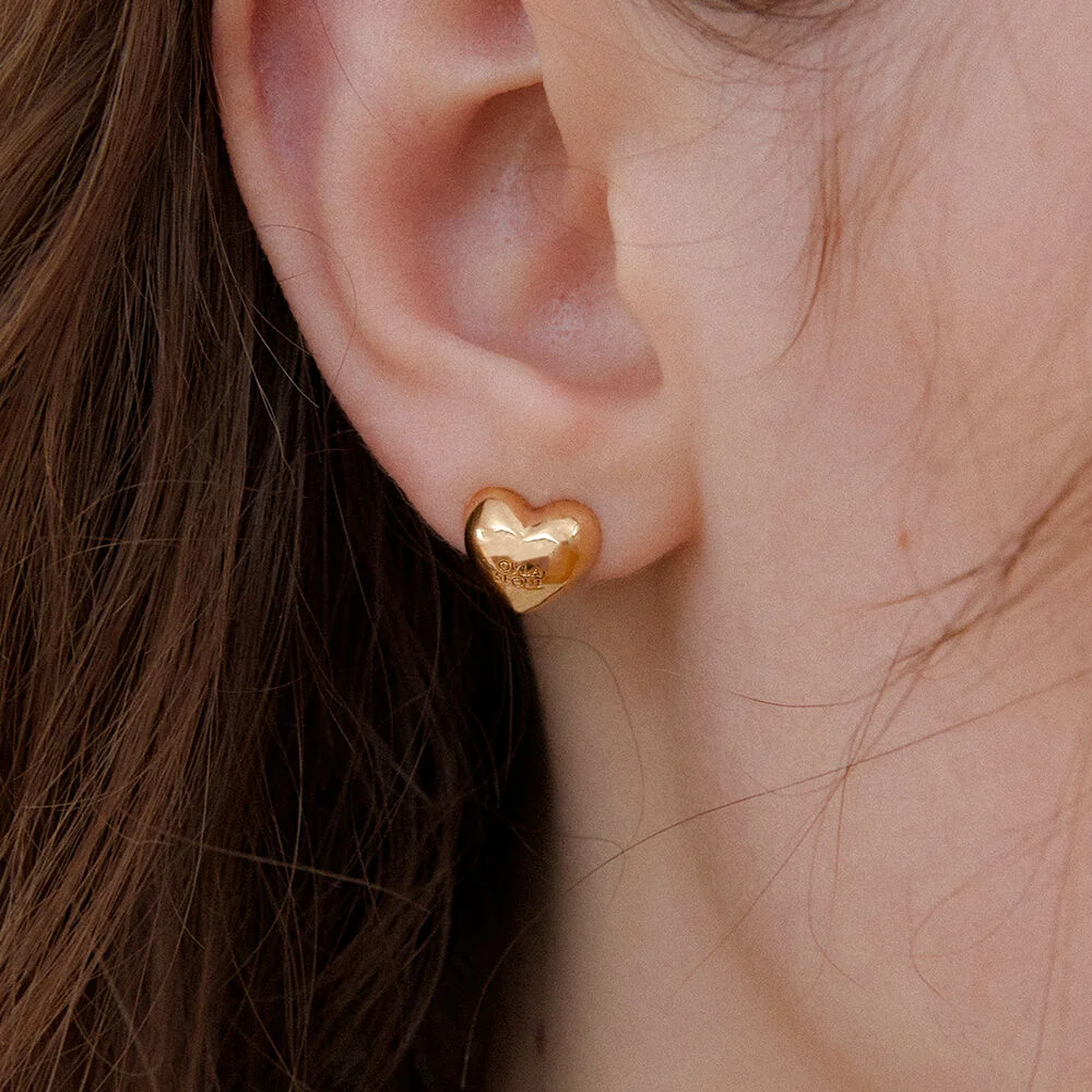 CLASSIC HEART TOUCHABLE EARRING_S JE013