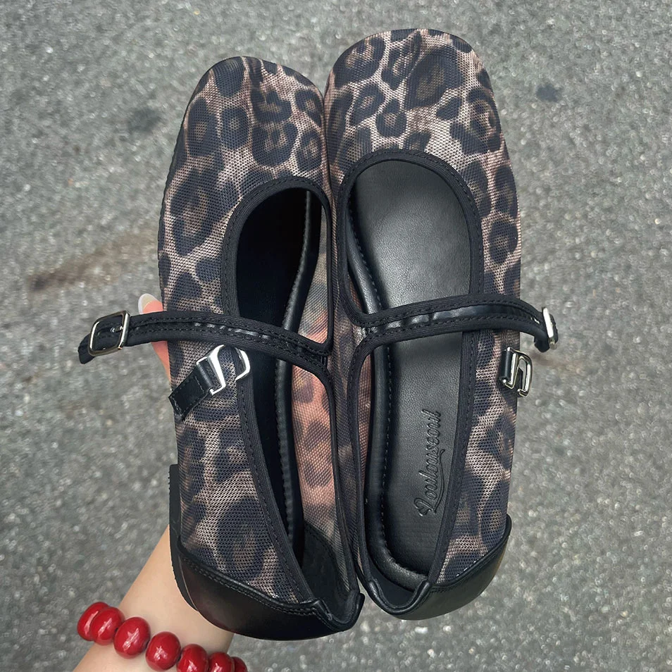 Leopard Mesh Flat Shoes (Brown)
