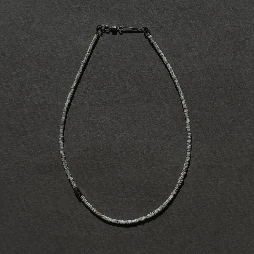 SHELL TRACE NECKLACE