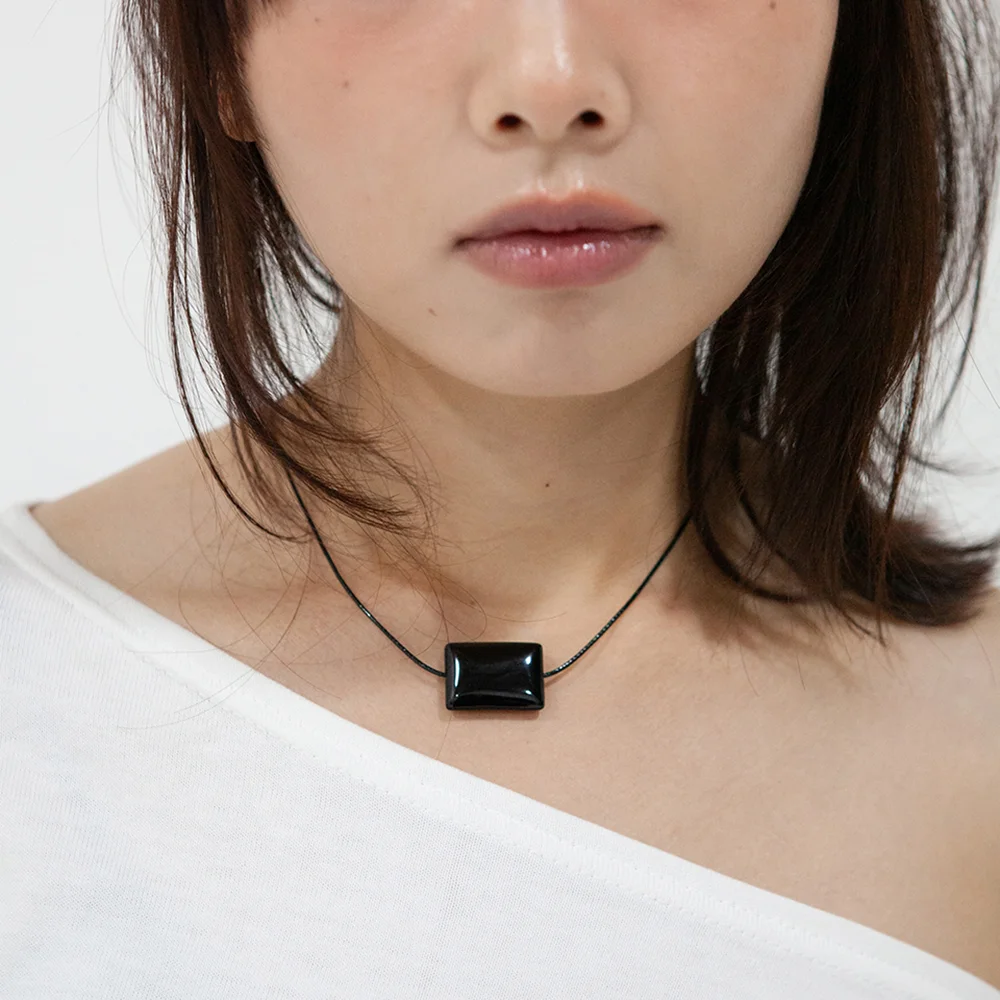 onyx square string necklace