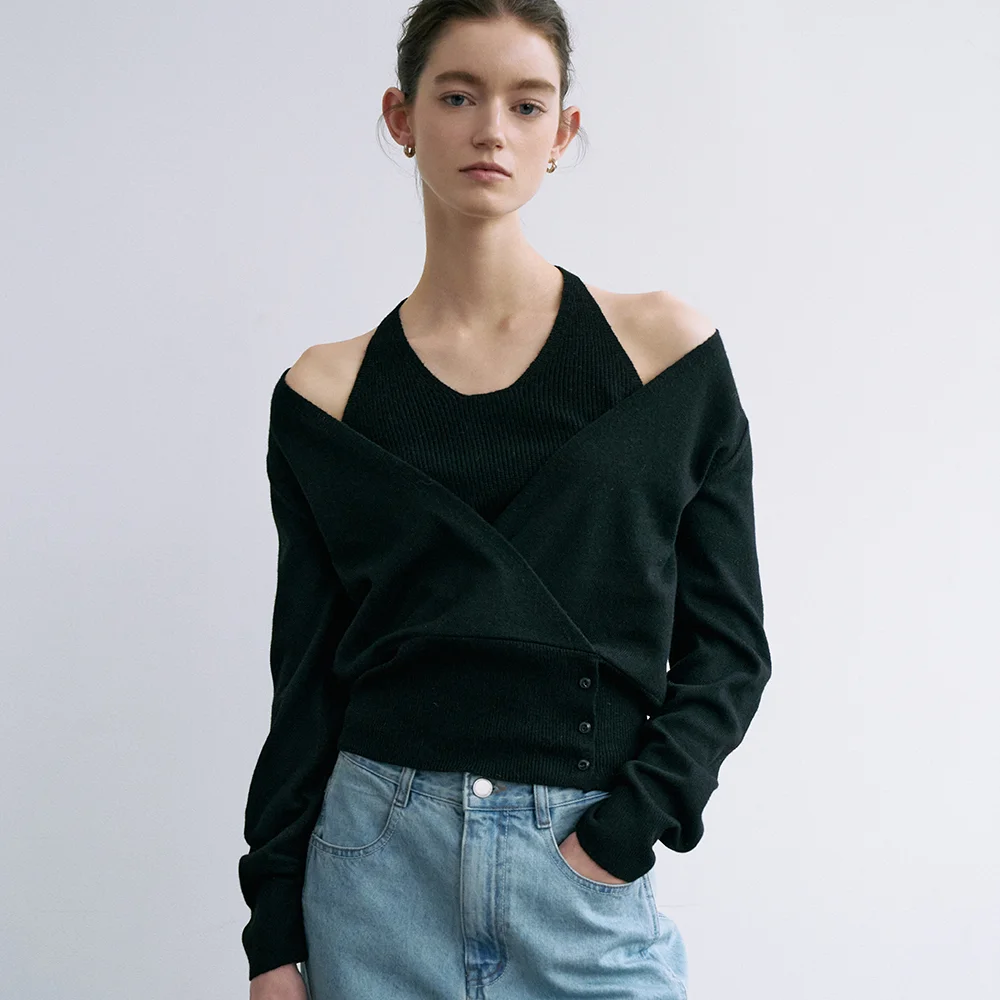 comos 1672 halterneck layered wrap knit (black)