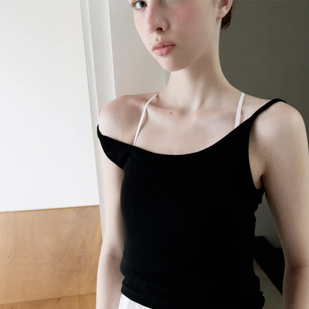 ESSENTIAL COTTON SLEEVELESS TOP_BLACK