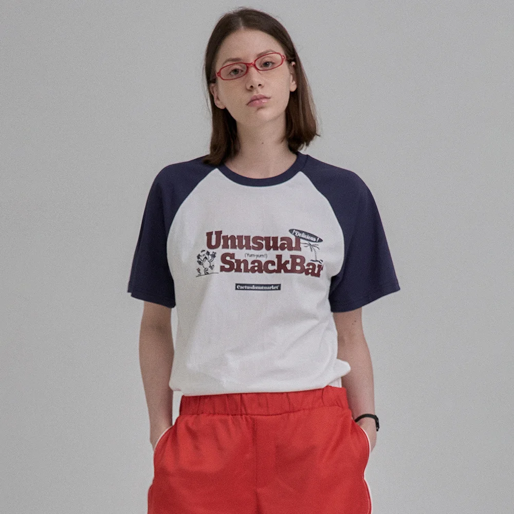 SNACKBAR RAGLAN T-SHIRT - WHITE