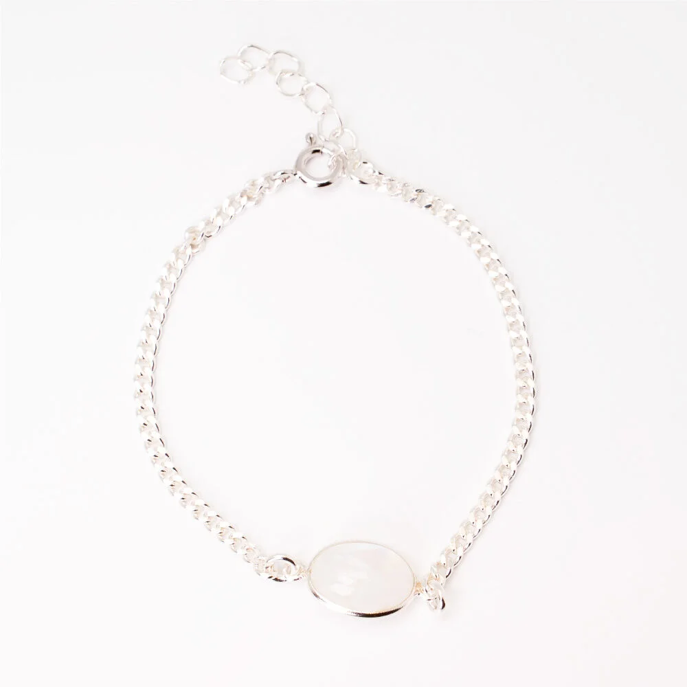 HR 86B_Oval Moonstone Bracelet (Silver 925)