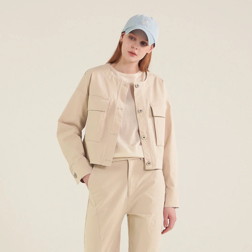 Round Neck Cropped Jacket_Beige