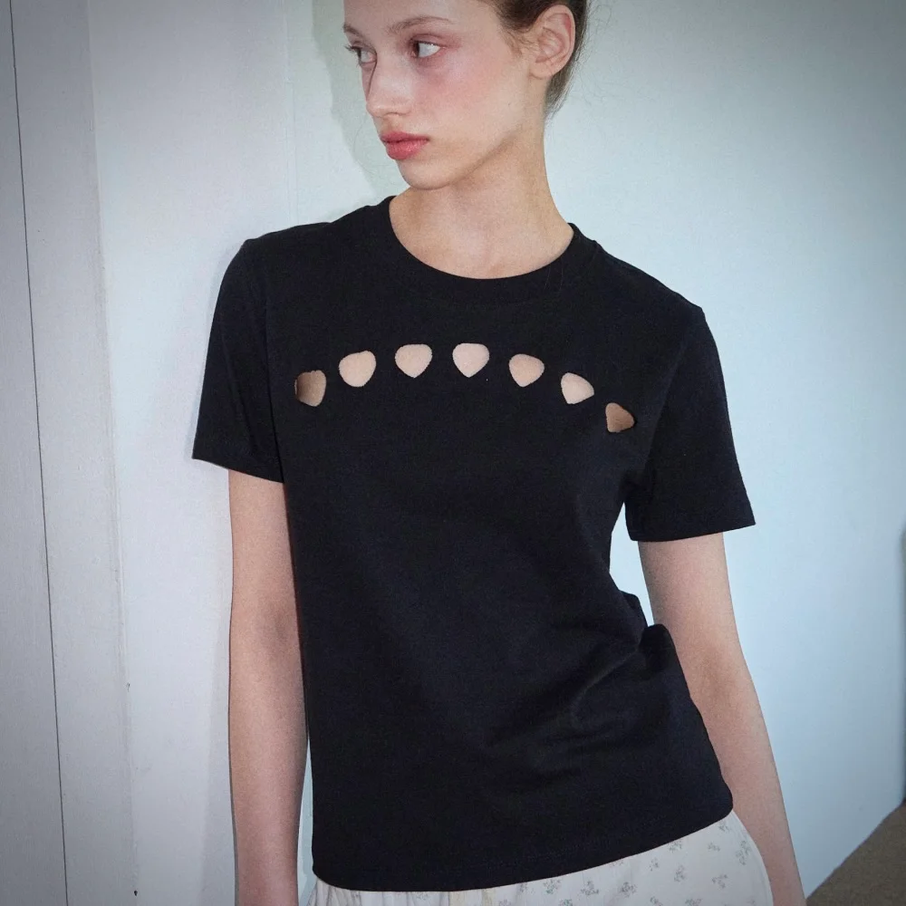 Heart Punching Cotton T-shirt Black