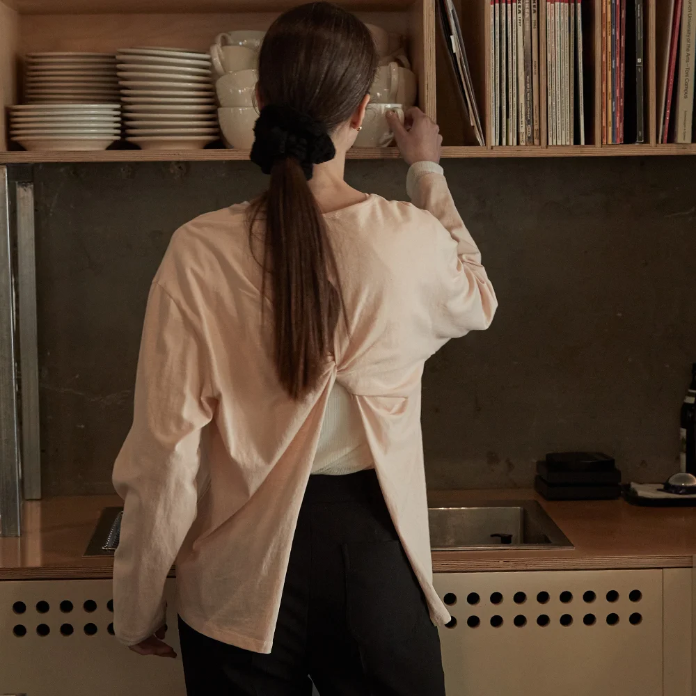 Back twist top - Peach fuzz