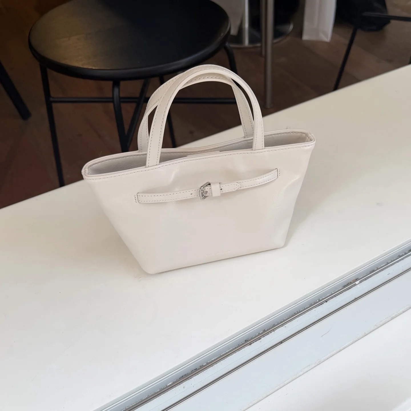 Belted Tote Bag - Cream