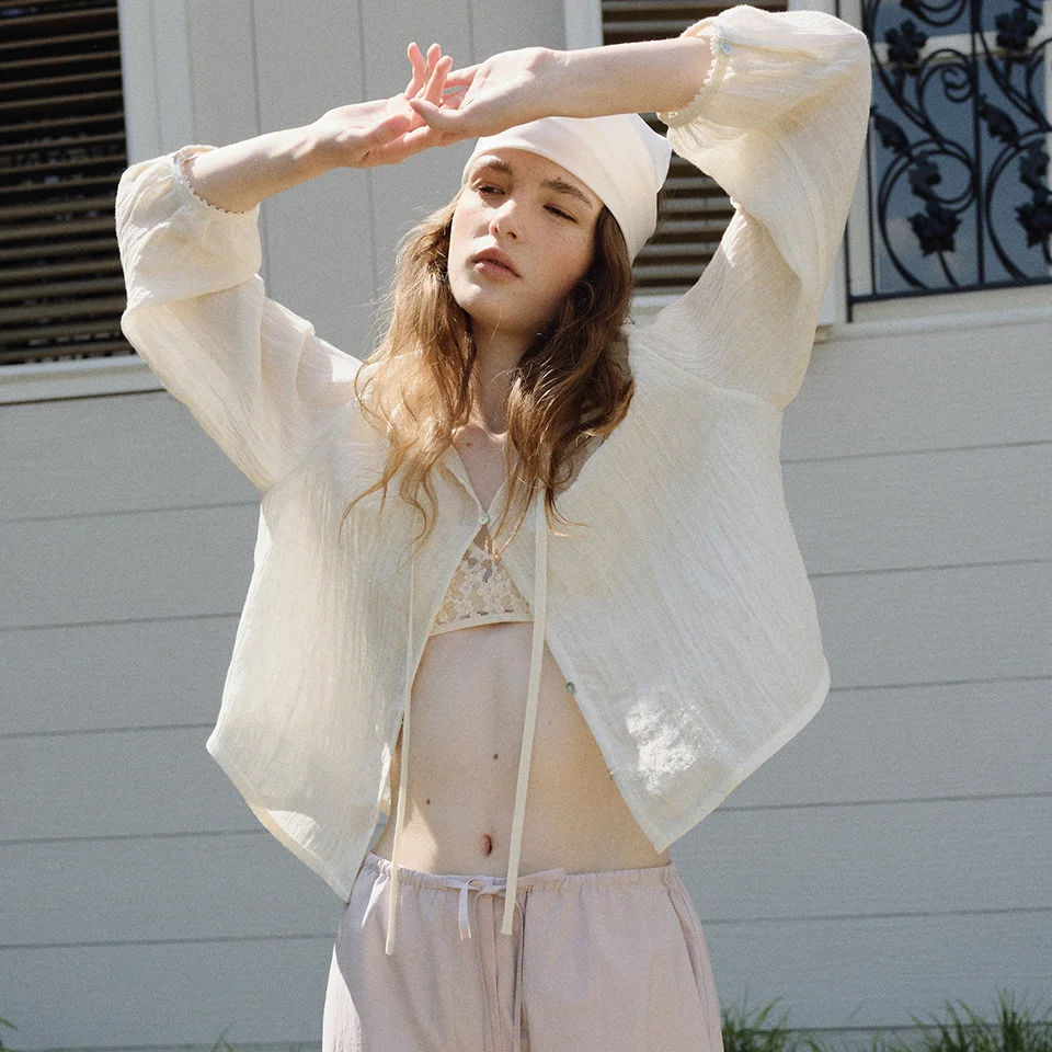 wrinkled linen blouse (cream)